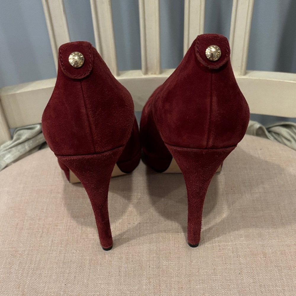MICHAEL Michael Kors Deep Burgundy Suede High Heels - Picture 3 of 5